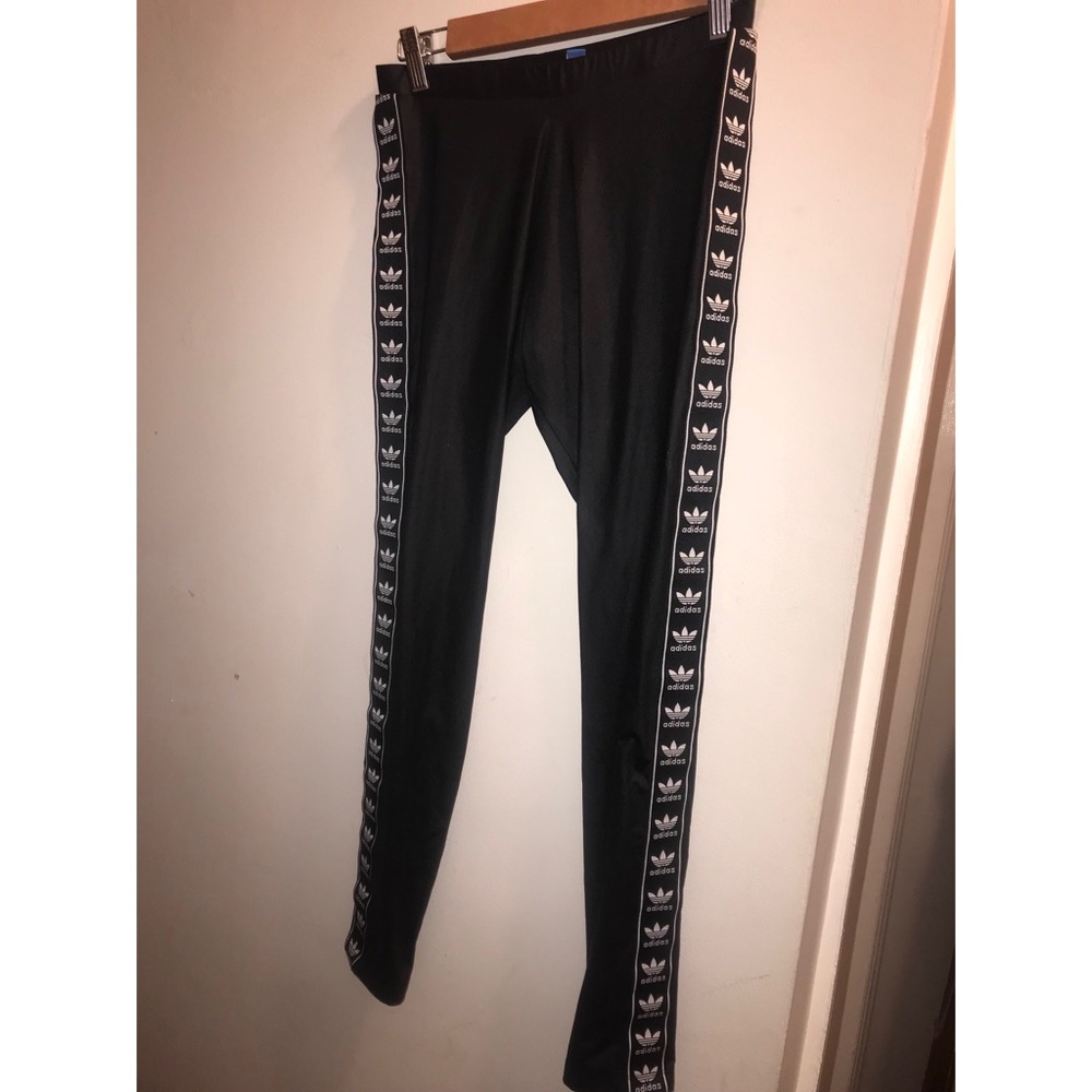 Adidas leggings